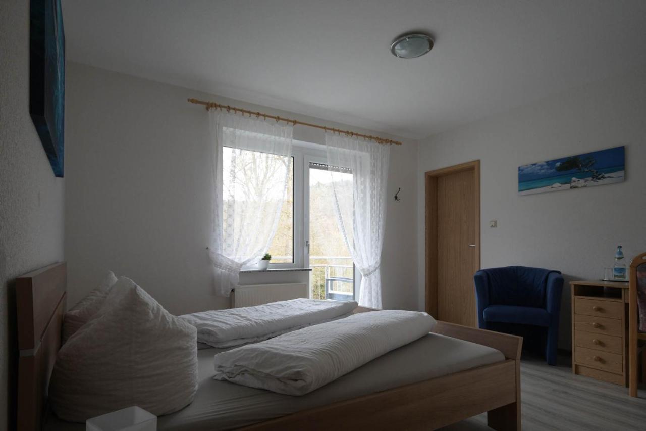 Zimmer Ohne Fruehstueck In Der Forellenzucht Burgen (Mayen-Koblenz) Exterior foto