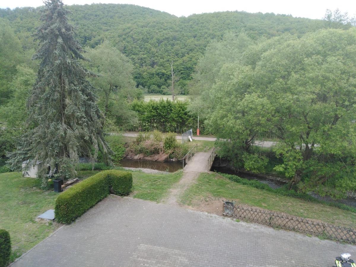 Zimmer Ohne Fruehstueck In Der Forellenzucht Burgen (Mayen-Koblenz) Exterior foto